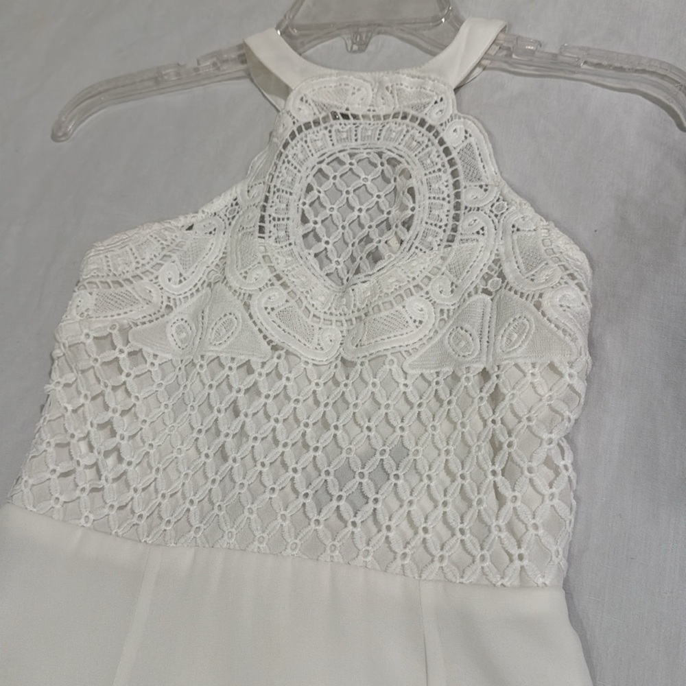 White Lulu’s Mini Dress - Picture 2 of 4